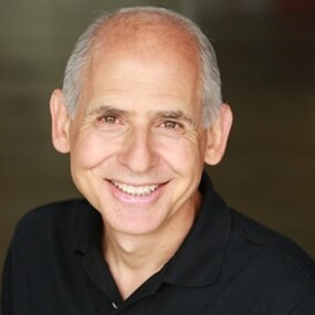 Dr. Daniel Amen